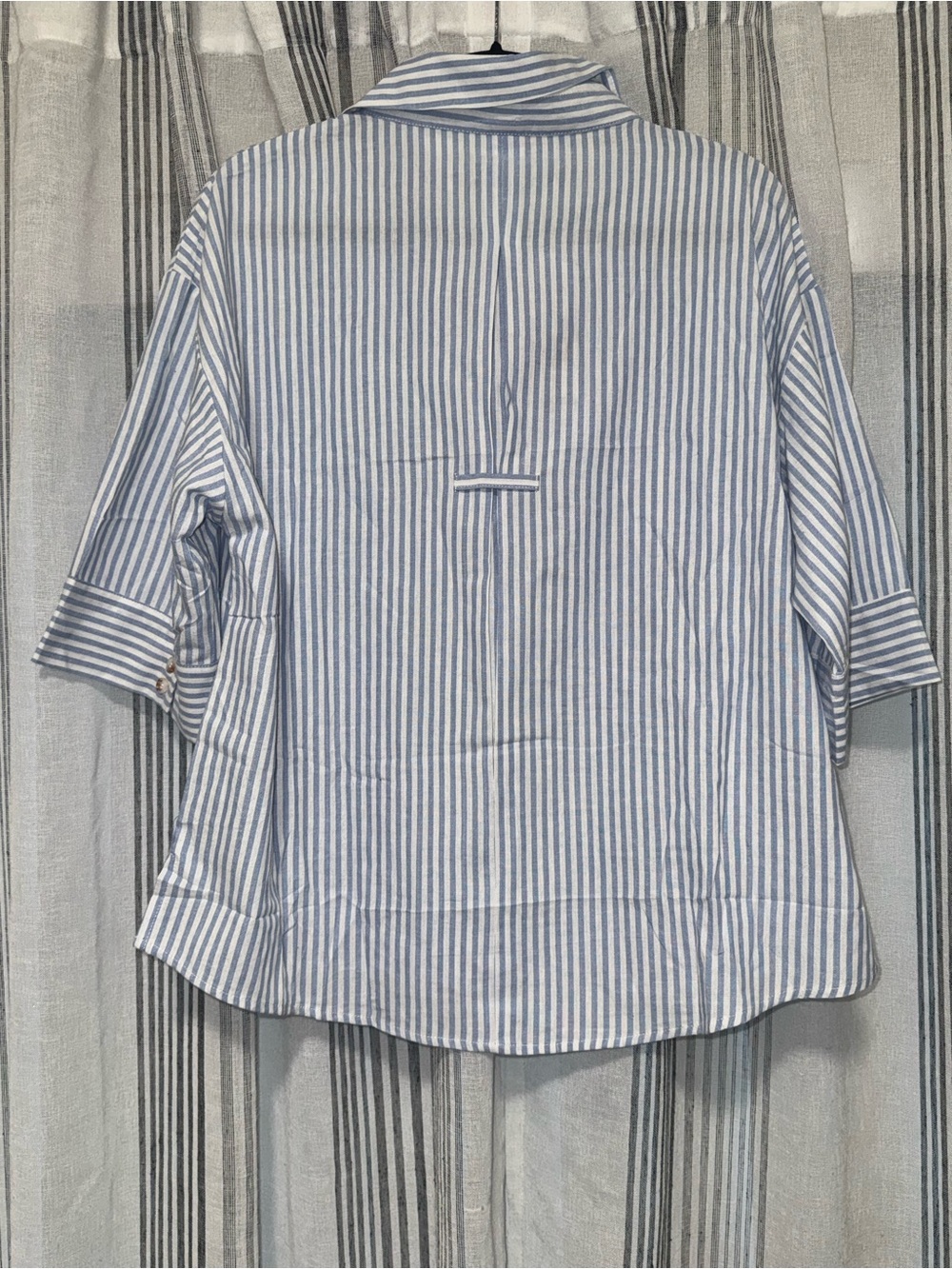 NWT Striped V-Neck Cotton Blouse in Light Blue XL - Picture 5 of 5